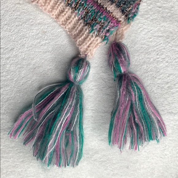 🧣Beautiful Scarve🧣 - Picture 3 of 6